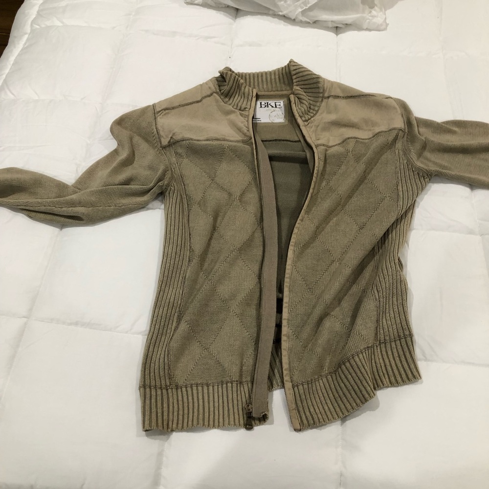 Brand new no tags BKE lightweight stylish jacket.